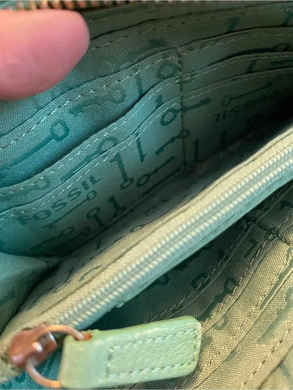 Fossil vintage green